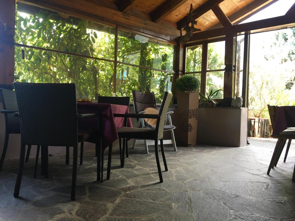 Bed and Breakfast Garni Guflhof Kaltern Exterior foto