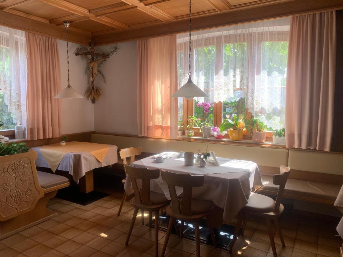 Bed and Breakfast Garni Guflhof Kaltern Exterior foto
